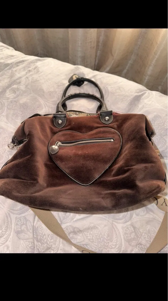 Vintage juicy couture nappy/baby bag - Image 4