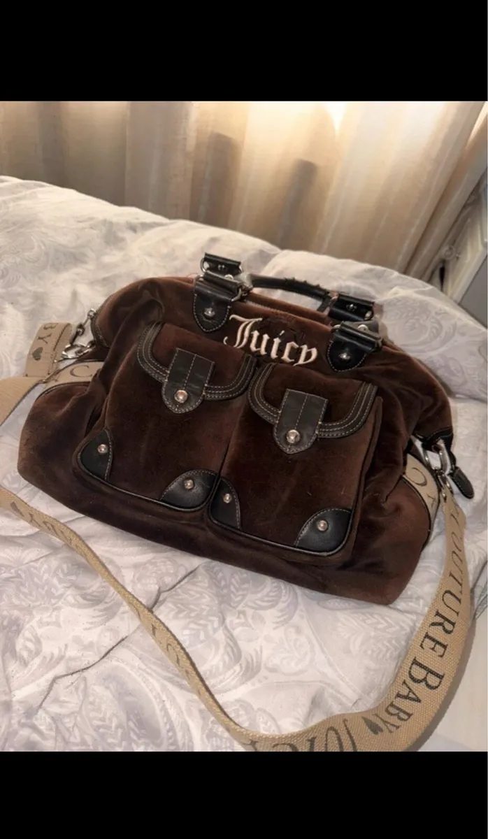 Vintage juicy couture nappy/baby bag - Image 1