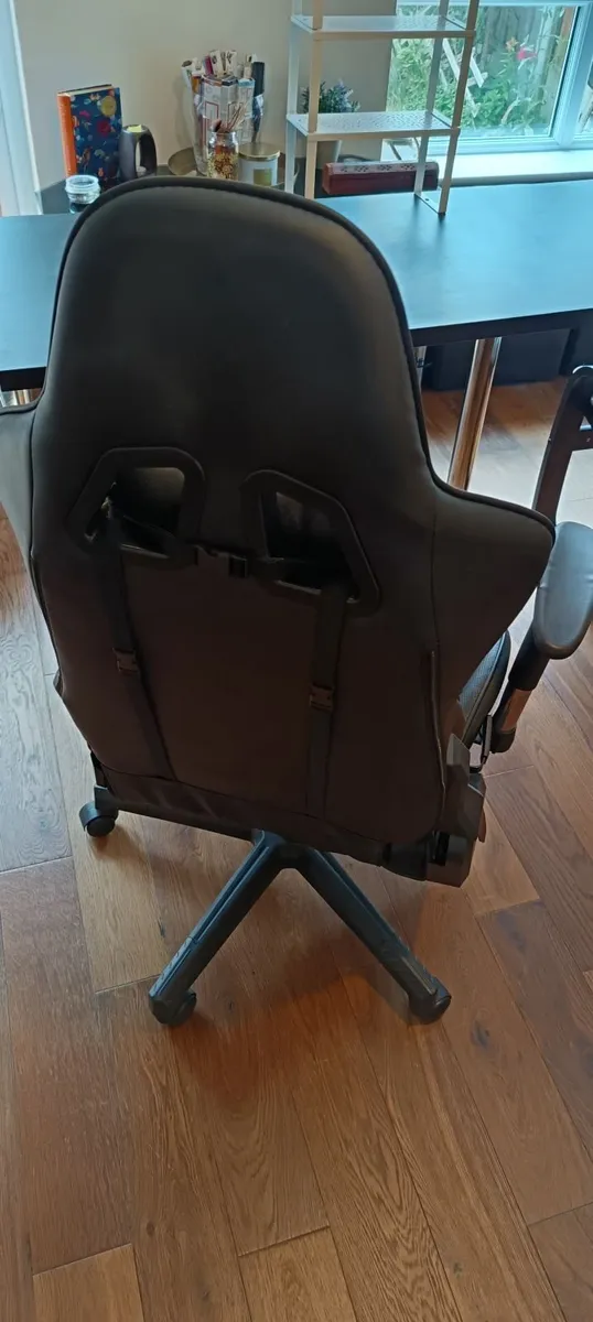 Gaming chair - Image 3