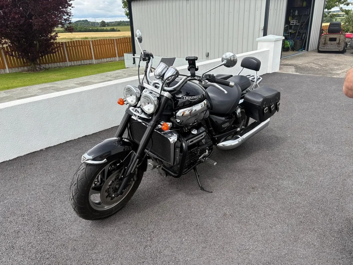 BMW R 1200 RT 2007 & Triumph Rocket 3 - Image 3