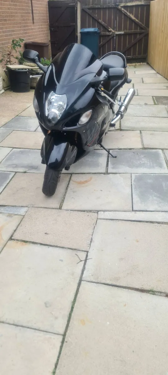Suzuki gsxr 1300 hyabuza - Image 2