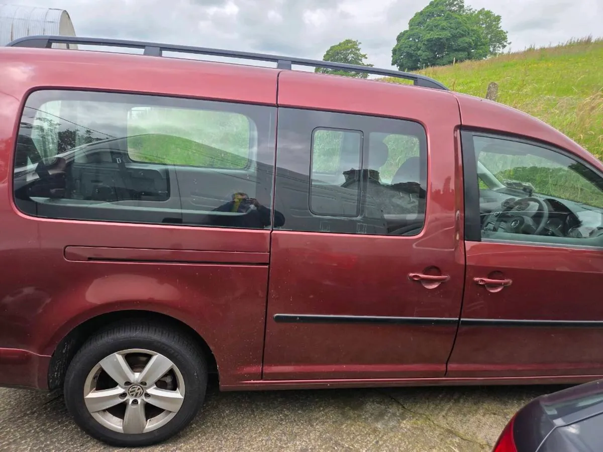 12 vw caddy life welchaire 1.6tdi automatic - Image 2