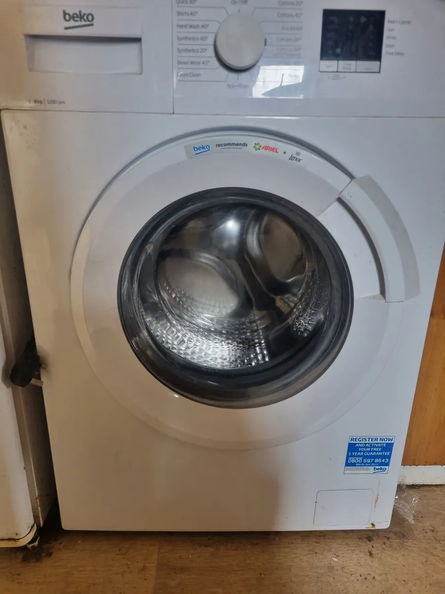 Washing machine - Image 1