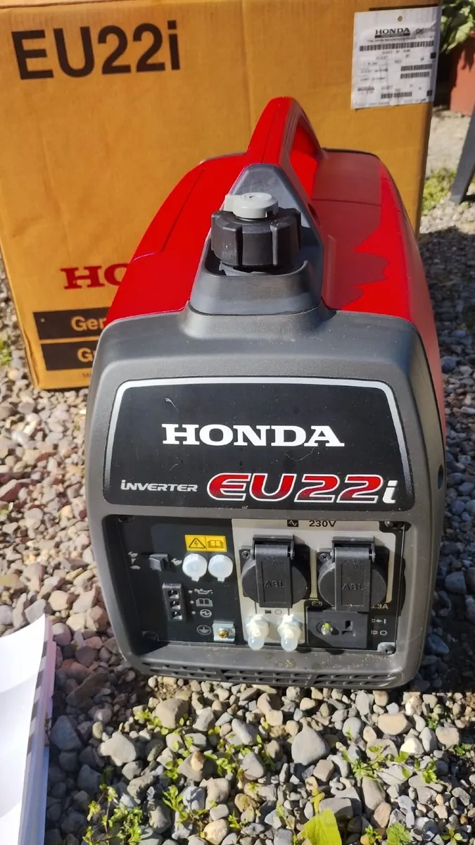 Honda EU22i Petrol Generator - Image 1