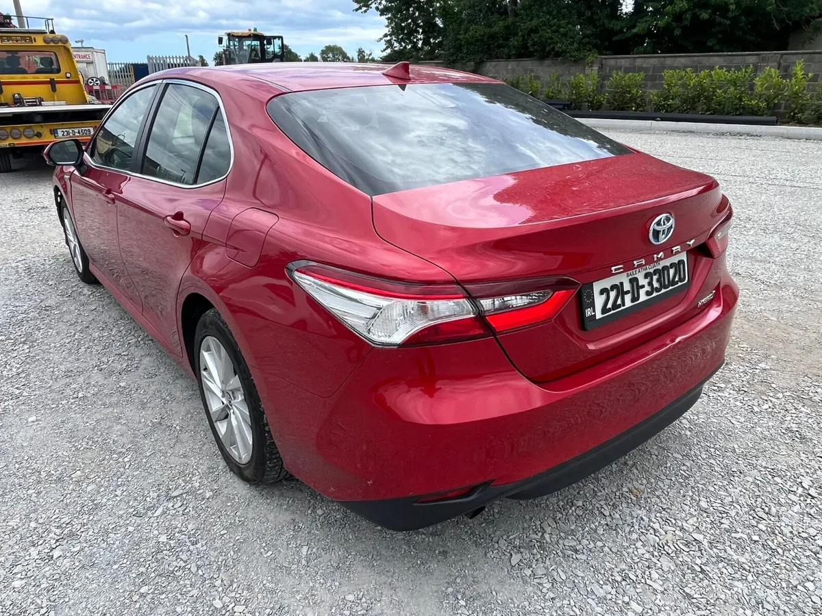 Toyota Camry 2022 very light damage - Image 1