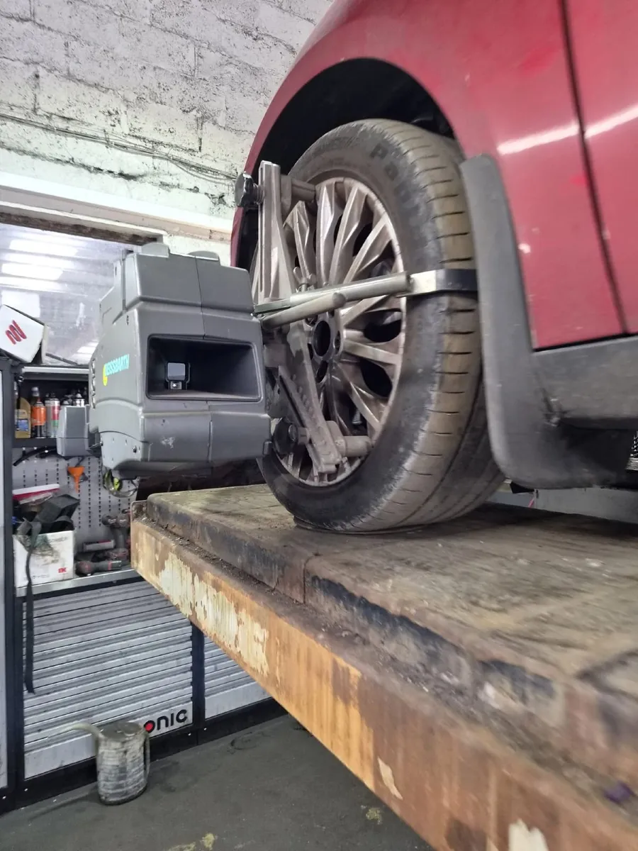 Wheel aligment machine - Image 4