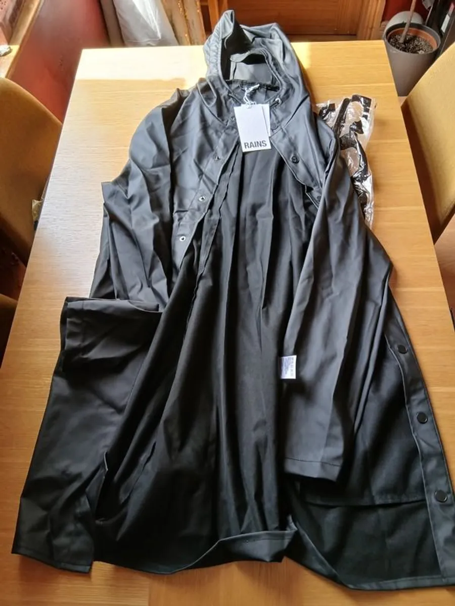 "rains" Black Rainjacket Long, Xl, Never Worn (unisex, All Genders)