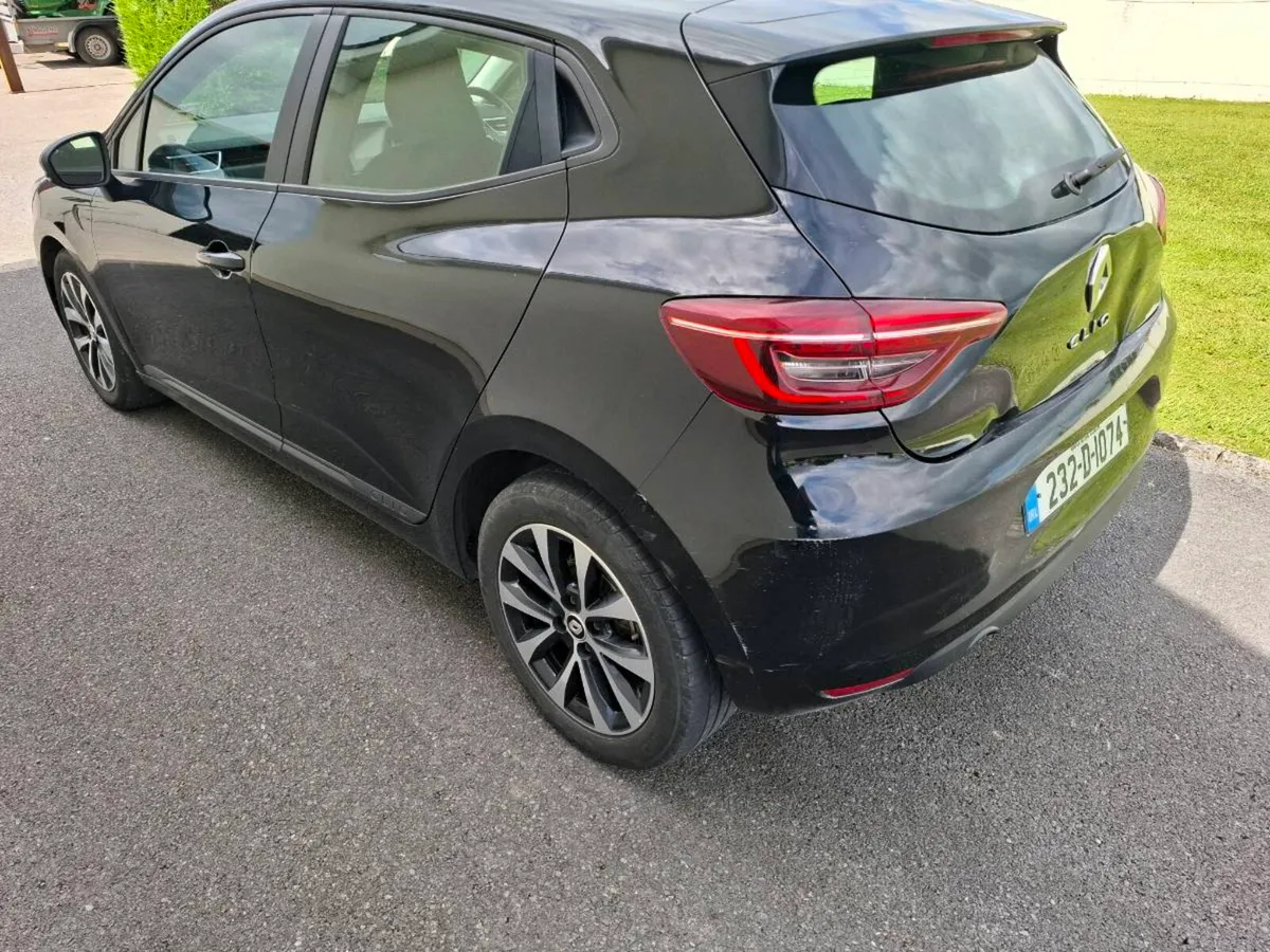 23 clio automatic - Image 3