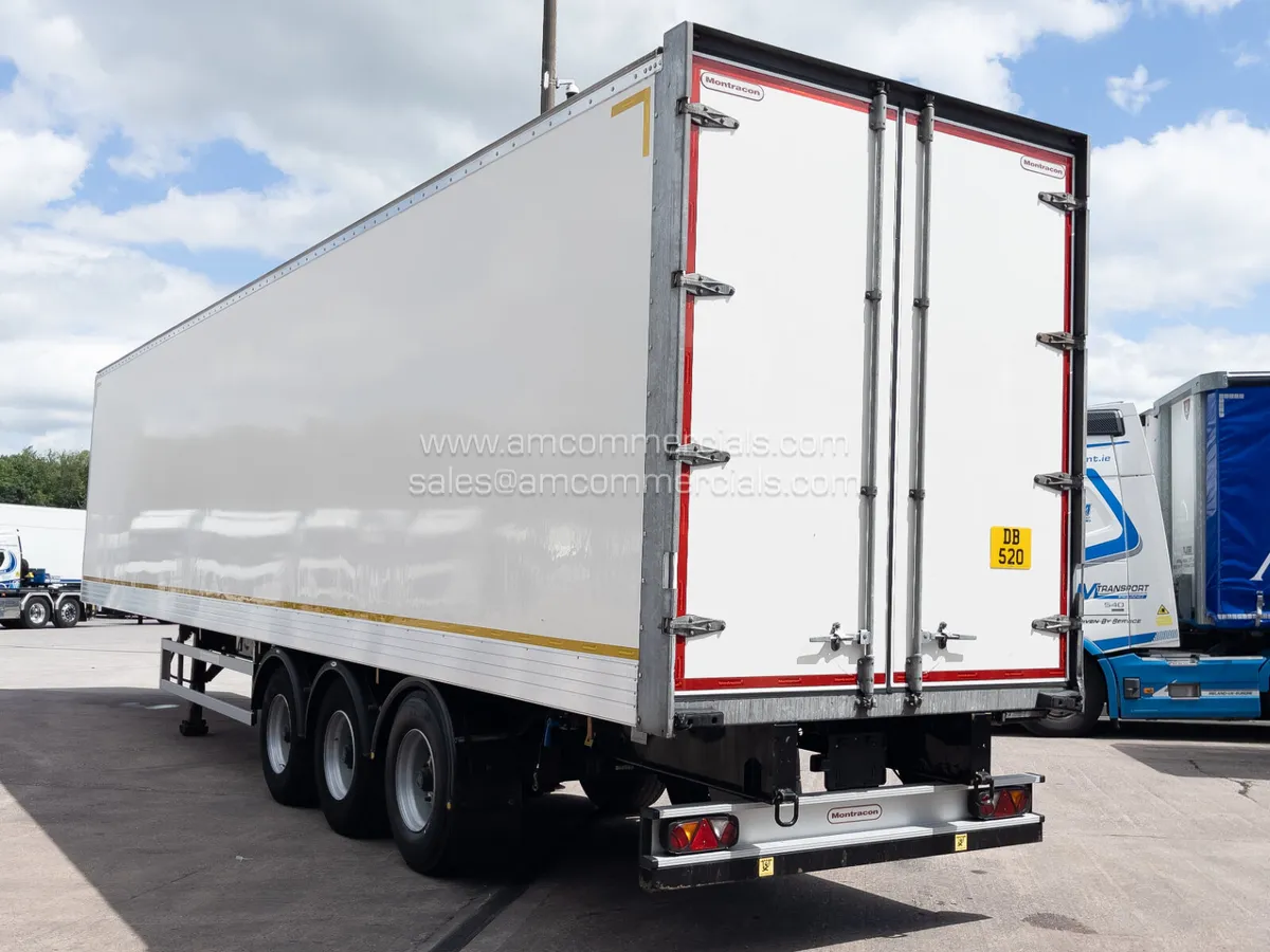2021 MONTRACON BOX TRI AXLE TRAILER - Image 4