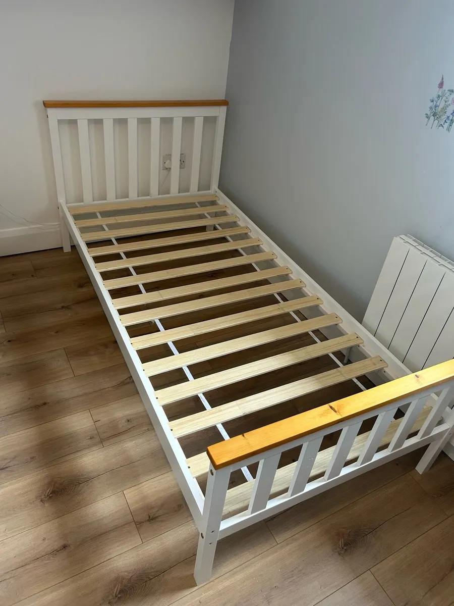 Bed - Image 2