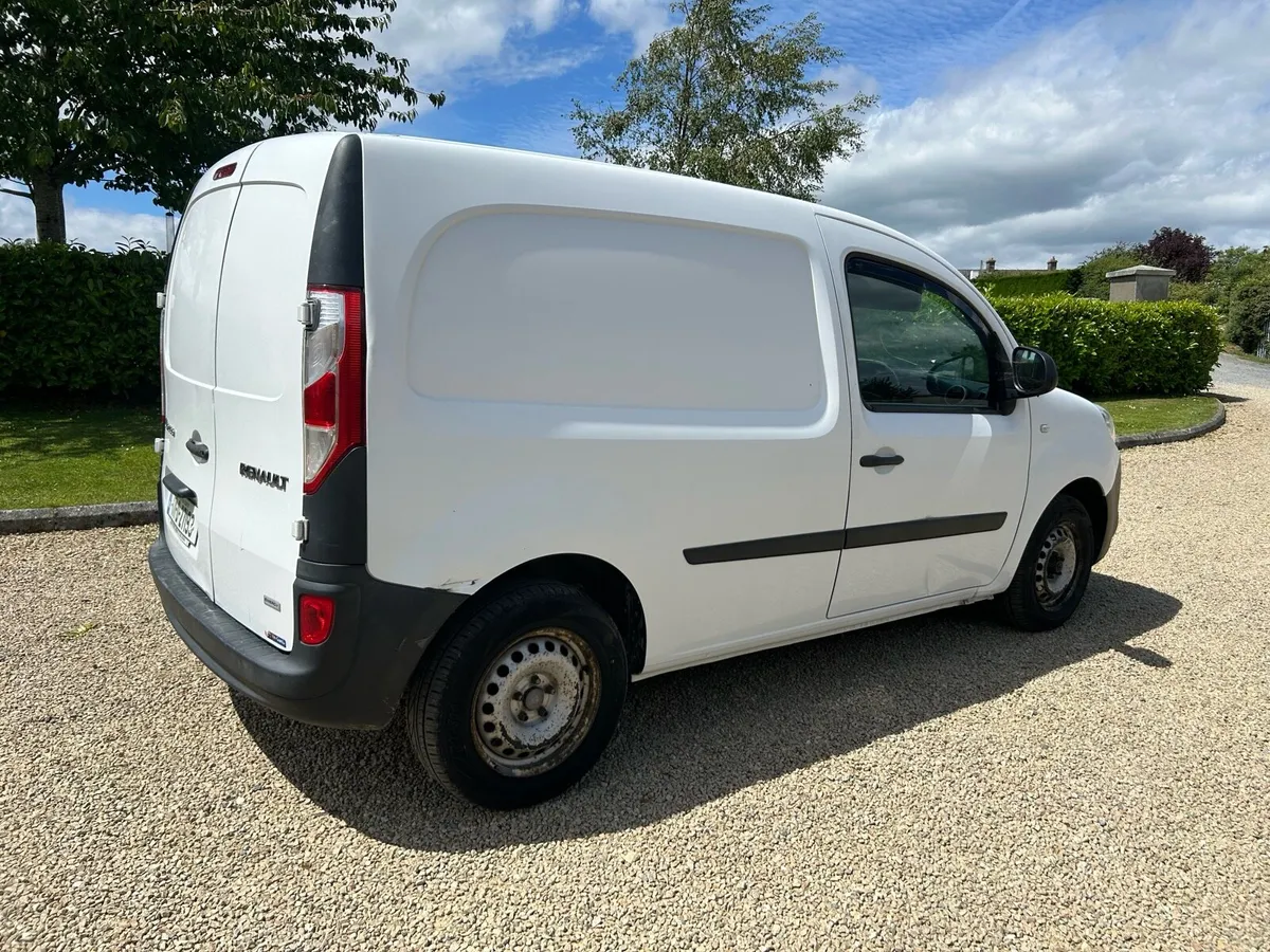 Renault Kangoo 2017 - Image 1