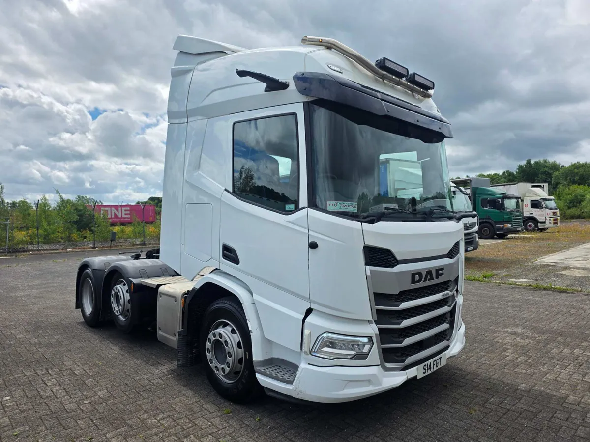 2023 DAF XD 450 FTG 6X2 Tractor Unit - Image 1