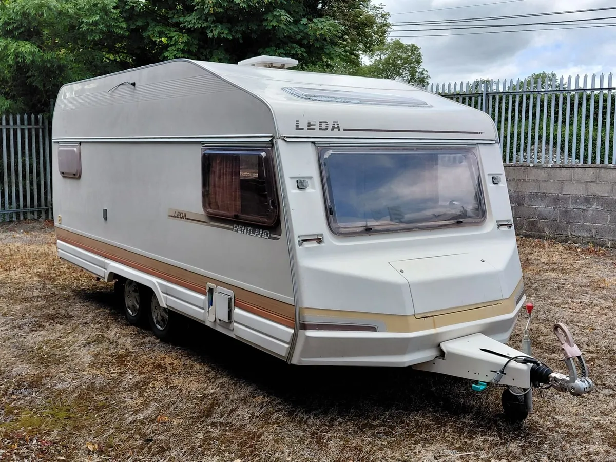 Caravan - Image 2