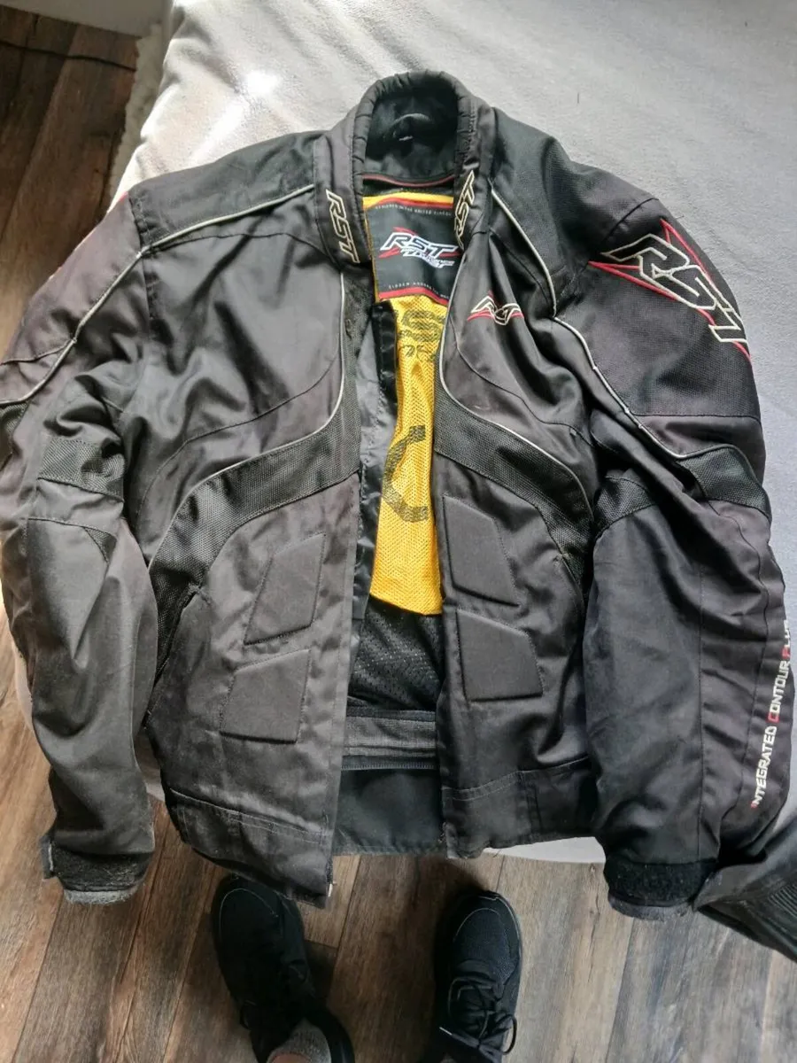 Bike jacet and trousers - Image 2