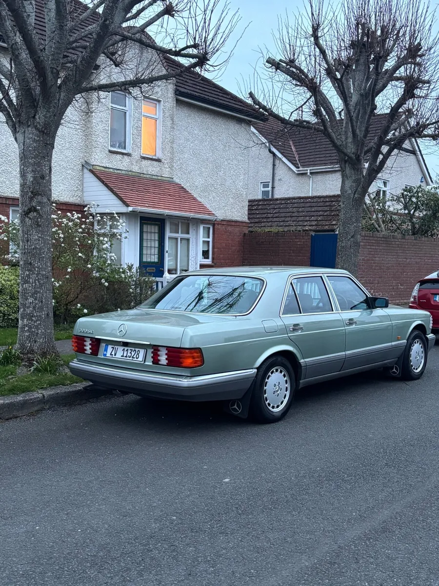 Mercedes-Benz 300SE - Image 1