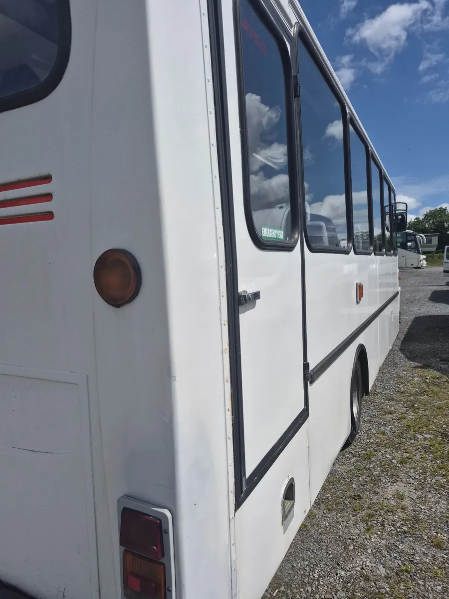 Mercedes-Benz Vario 2004 - Image 2