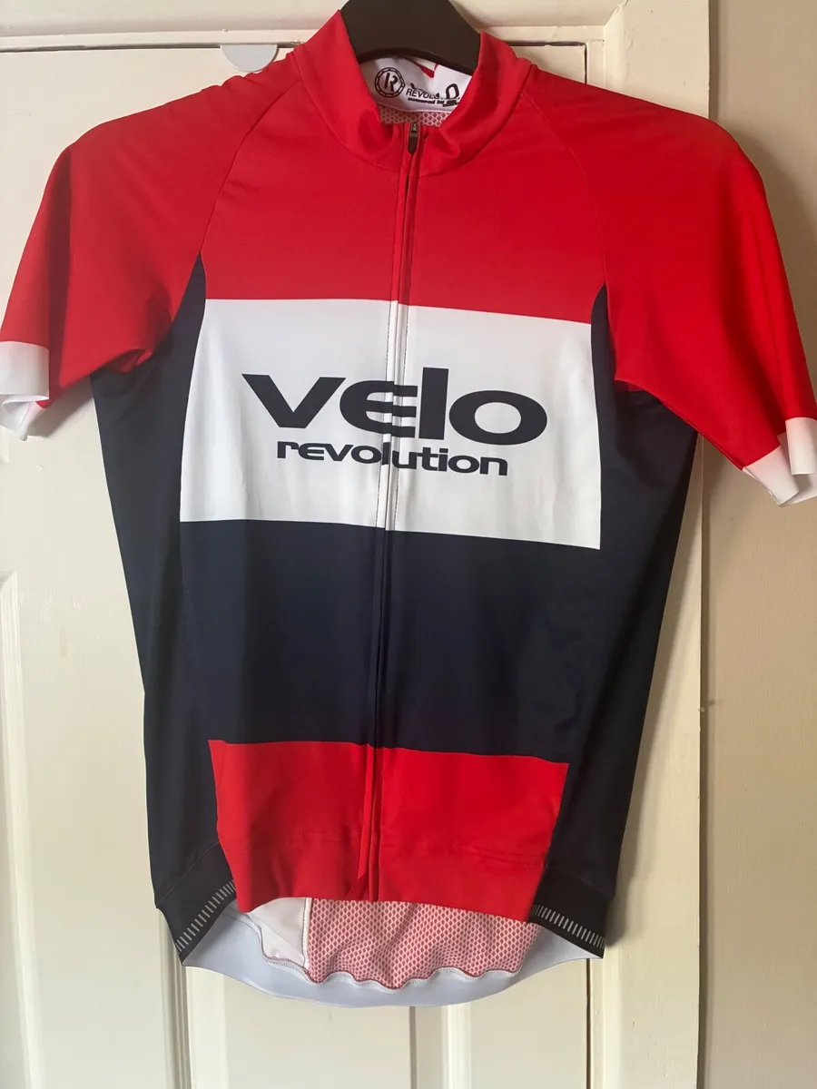Velo Revolution - Image 1