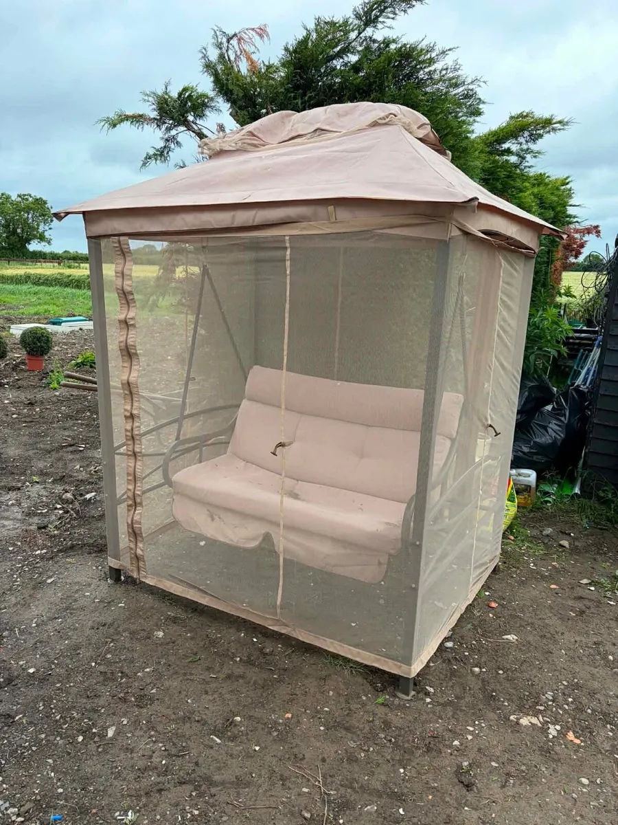swing garden chair for sale - Image 1