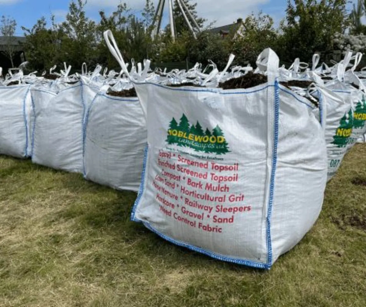 Fine Grade Bark Mulch Bulk Bag - Image 3