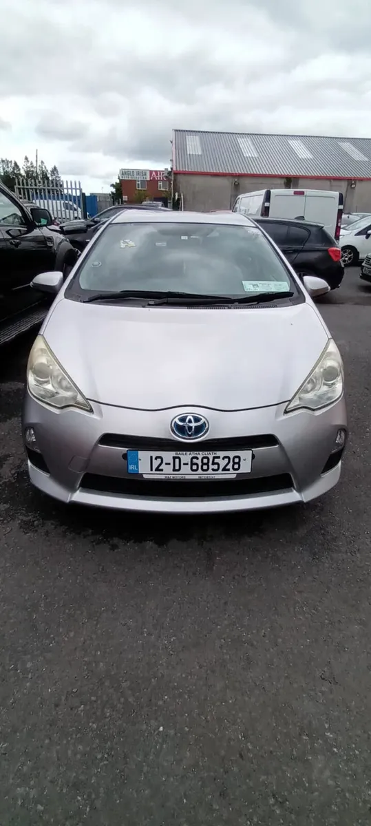 Toyota Aqua 2012 Attempted theft - Image 1