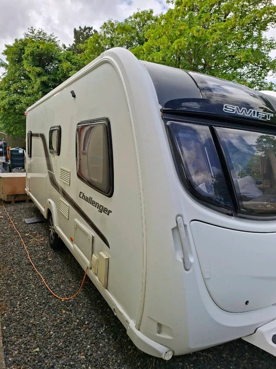 Swift challenger 570 - Image 3