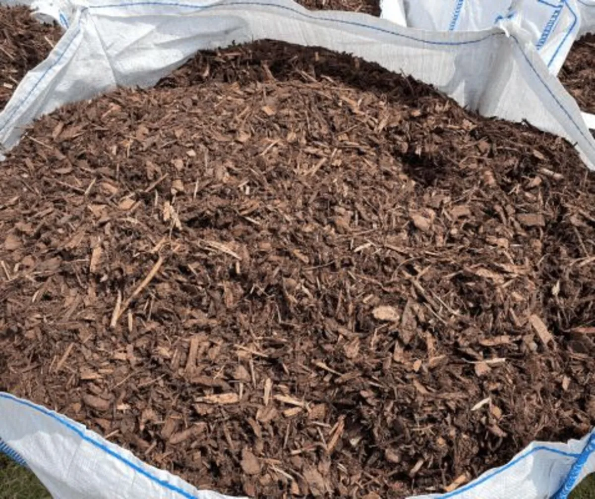 Mini (Medium) Bark Mulch Bulk Bag - Image 2