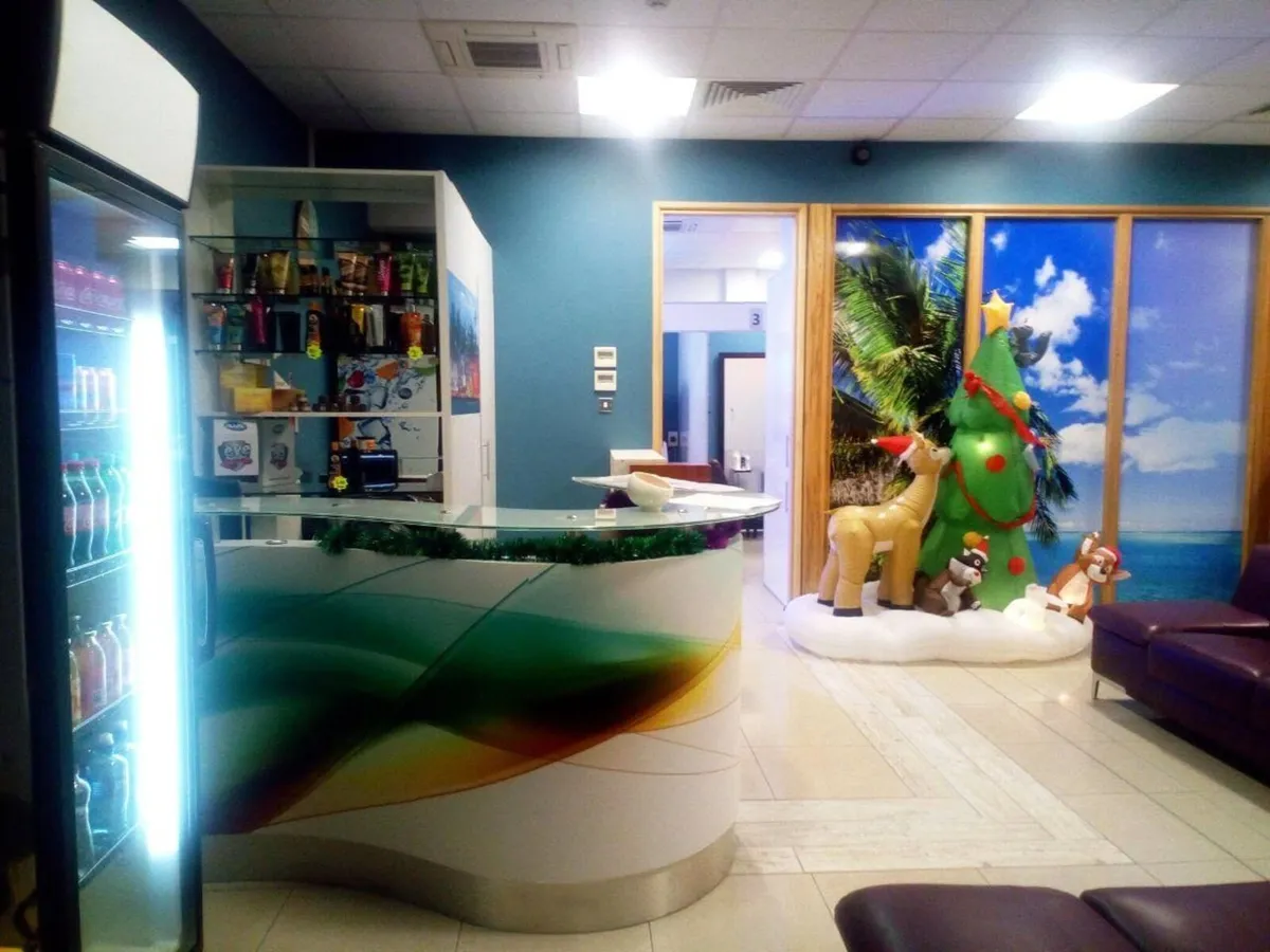 salon counter desk - Image 1