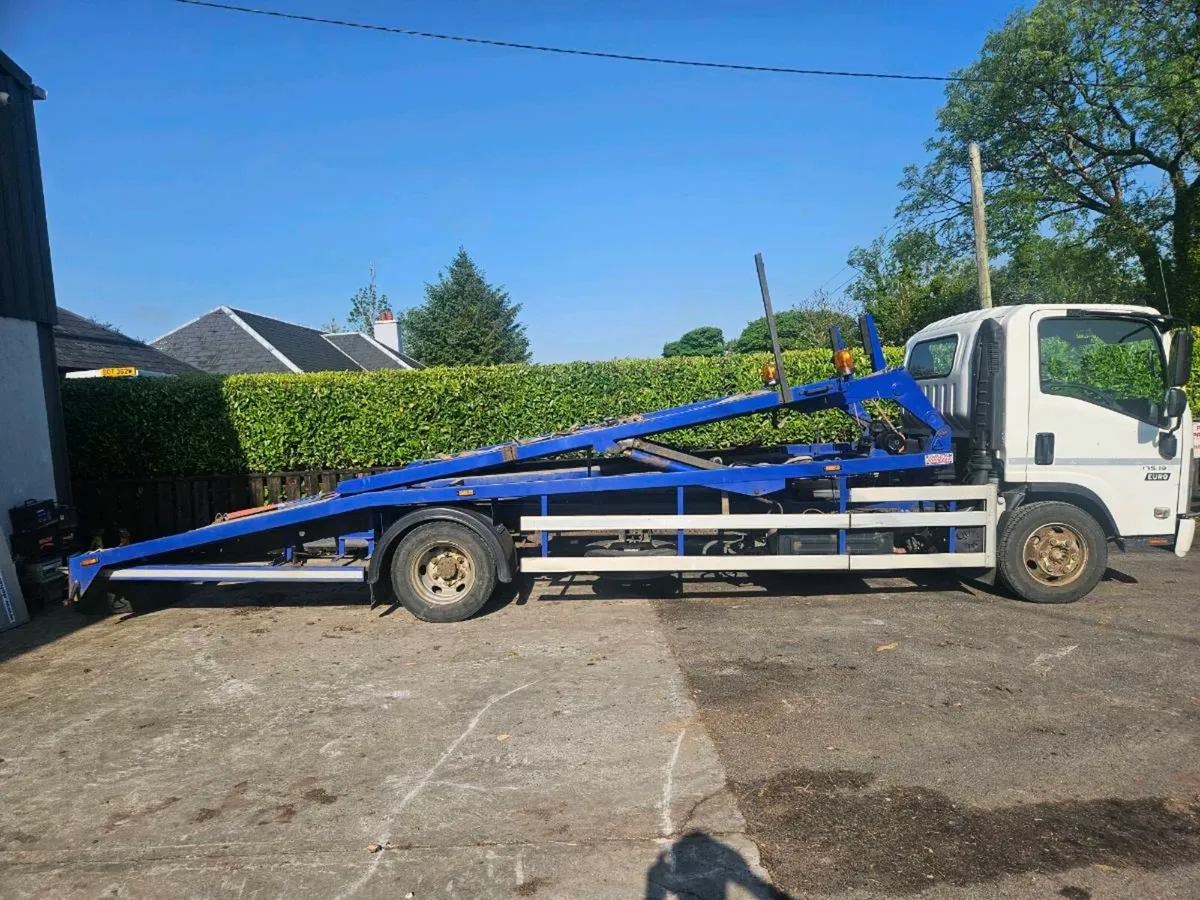 Isuzu twin vehicle transporter 2017 - Image 2