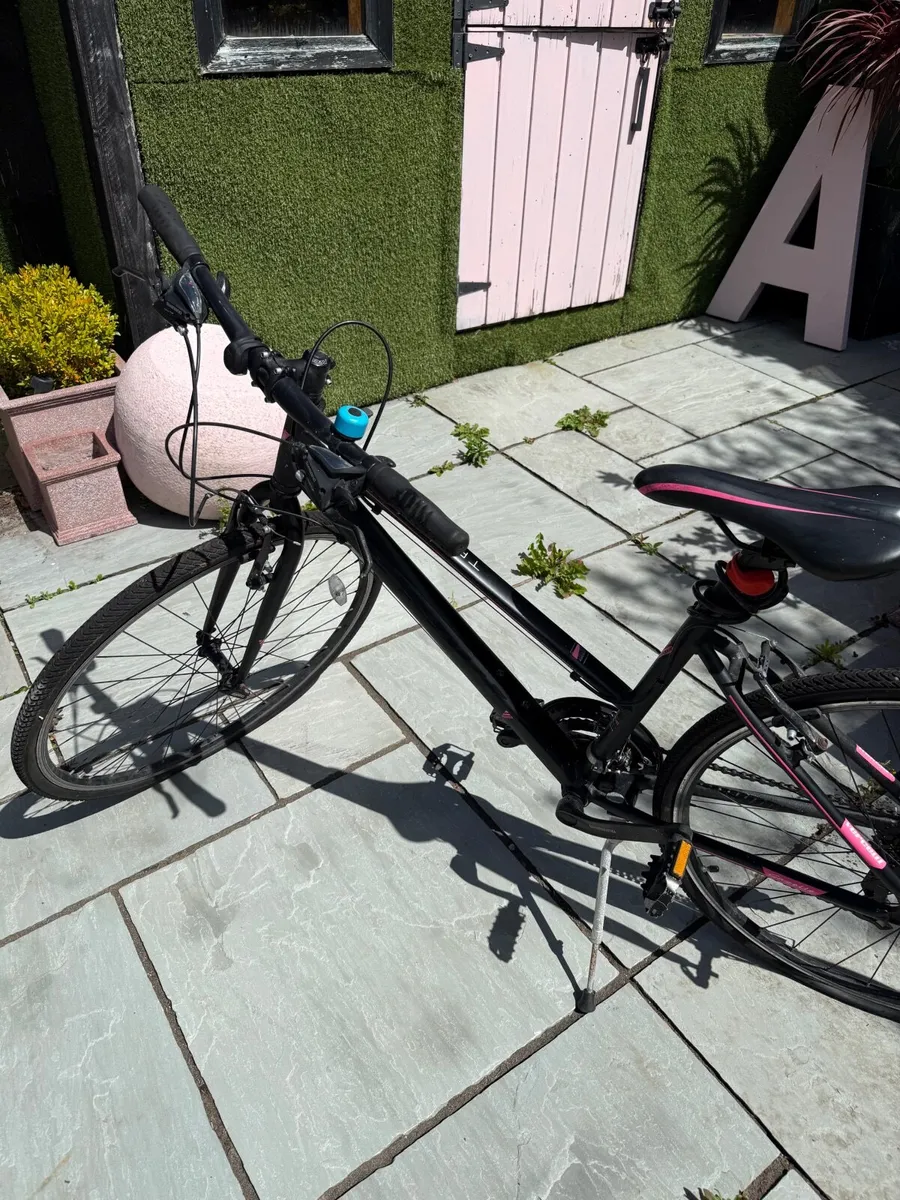 Ladies trekking bike - Image 3