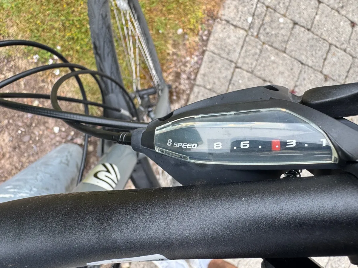 Ridgeback Velocity Adult Bike - LIKE NEW - Image 4