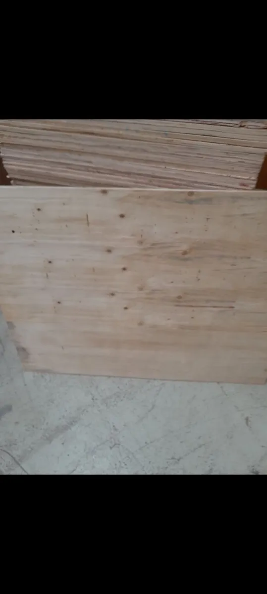 Plywood
