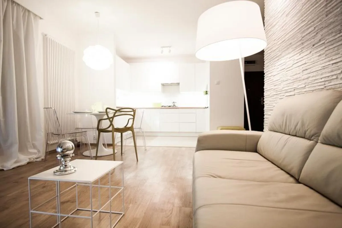 Palermo White – Inside & Outside Stone - Image 2