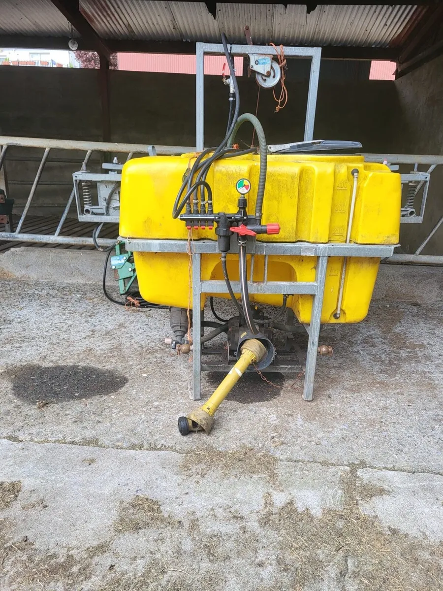 Sprayer - Image 2