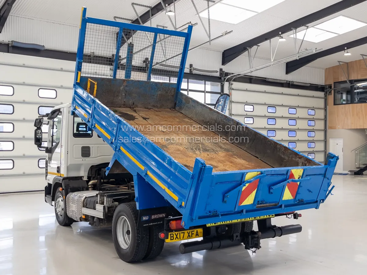 2017 IVECO EUROCARGO 75-160 DROPSIDE TIPPER - Image 4