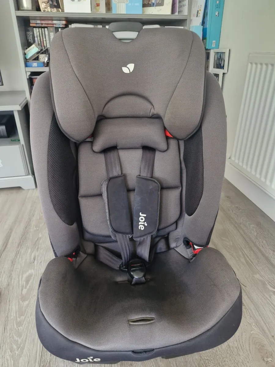 Joie all stages car seat - Image 4