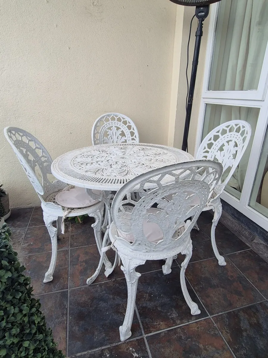 Vintage Cast Iron Bistro Set 4 Chairs - Image 1