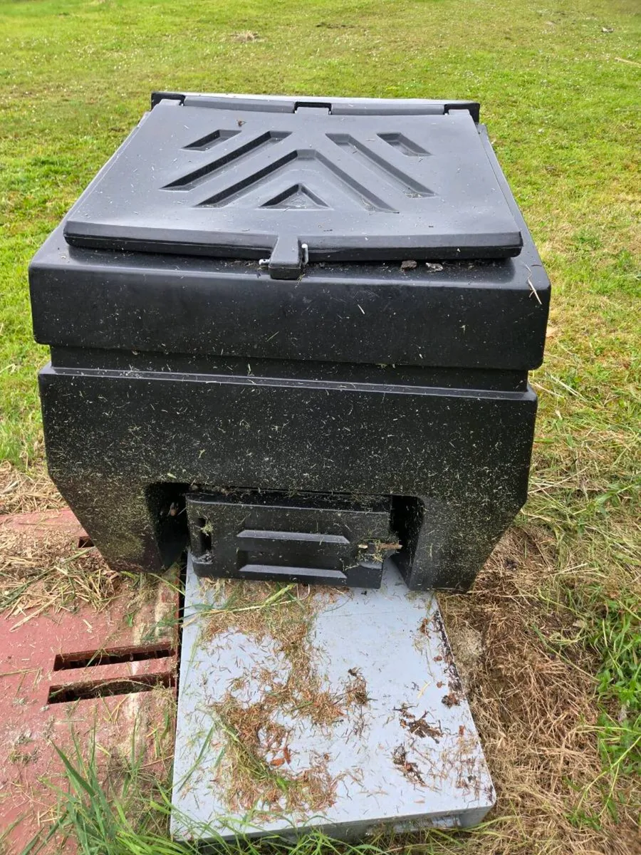 Titan plastic coal and fuel storage Bunker - Image 1