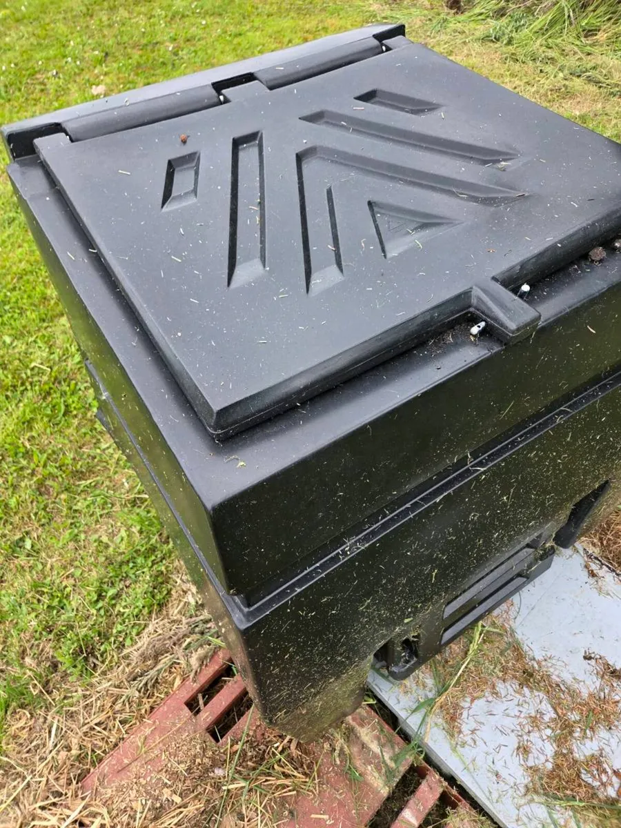 Titan plastic coal and fuel storage Bunker - Image 2