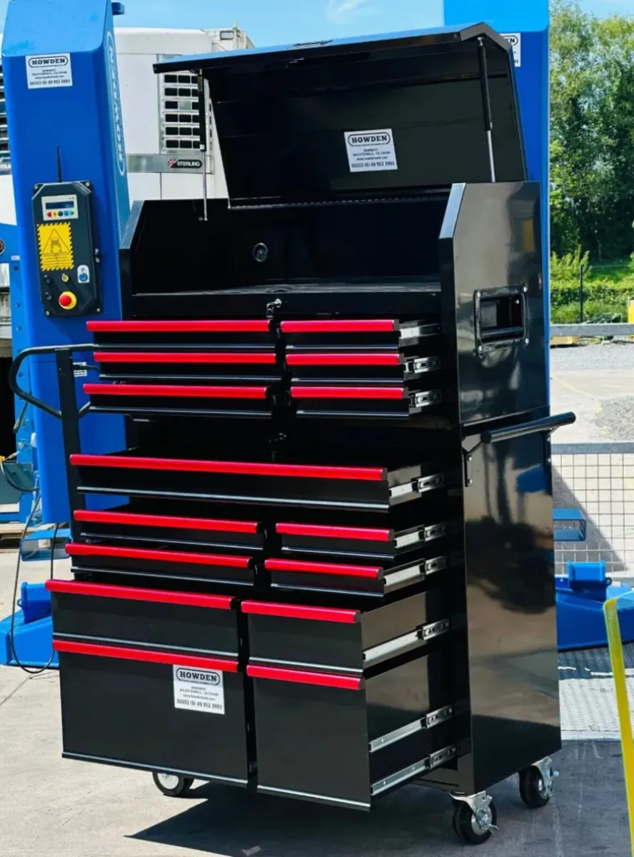 Heavy Duty Toolchest Roller Cabinet 42" 15 Drawer - Image 1