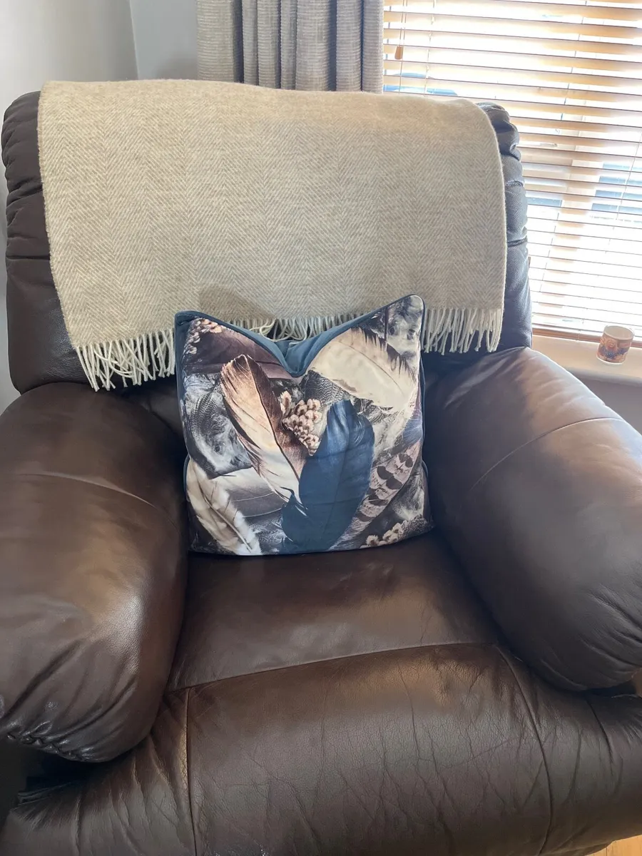 Leather arm chair - Image 2