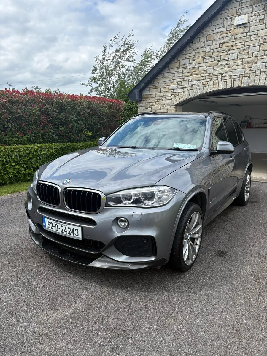 BMW x5 crewcab - Image 1