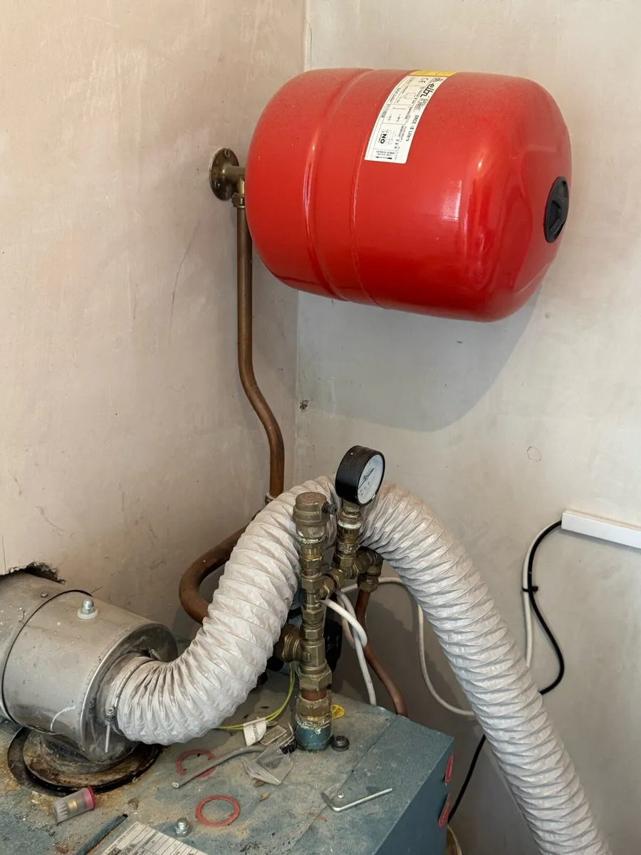 Vortex Grant Boiler and 1,000 ltr tank - Image 4