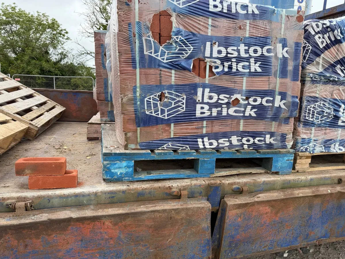 Rustic Red Ibstock Brick - Image 1