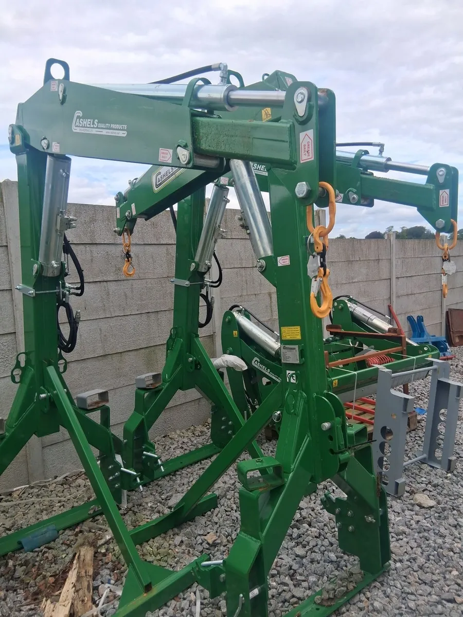 Fertiliser Hoist - Image 1