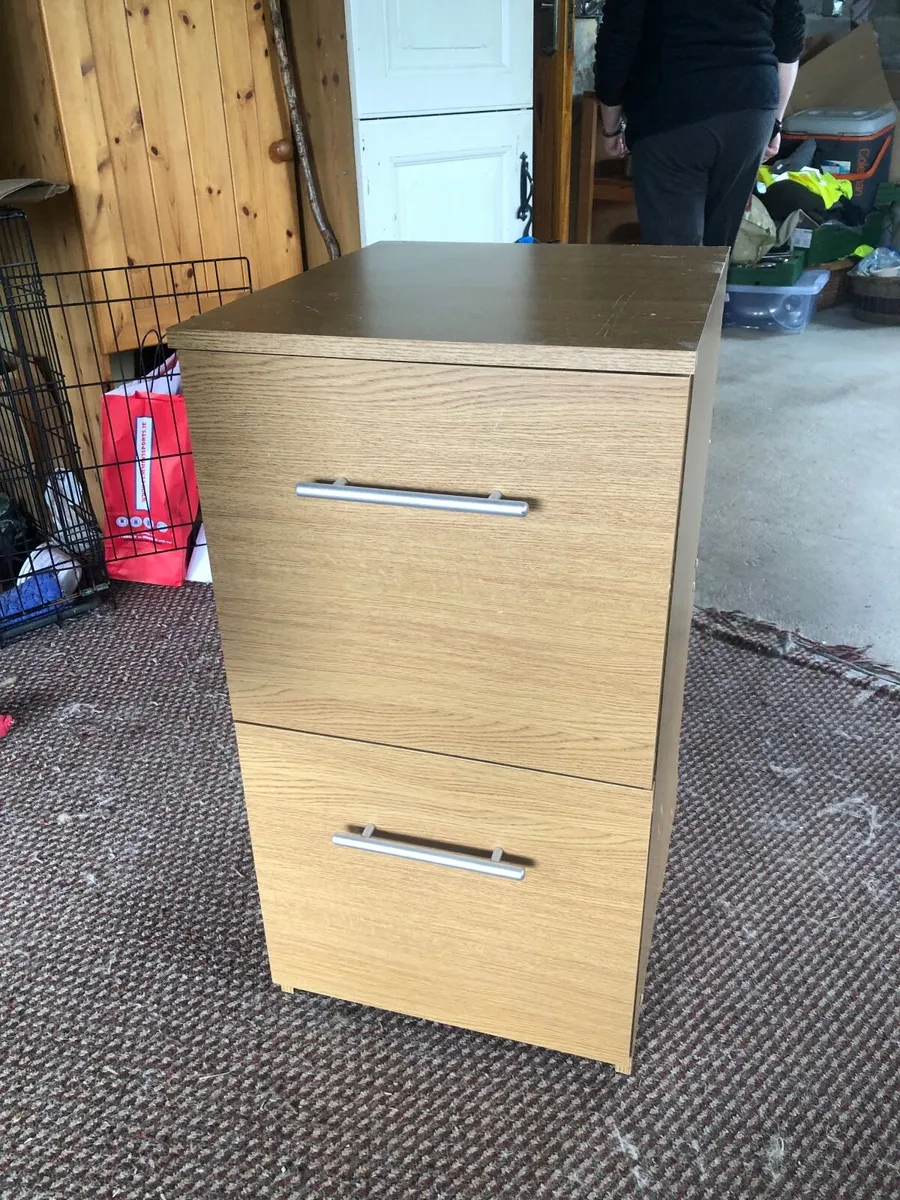 Filling cabinet - Image 1