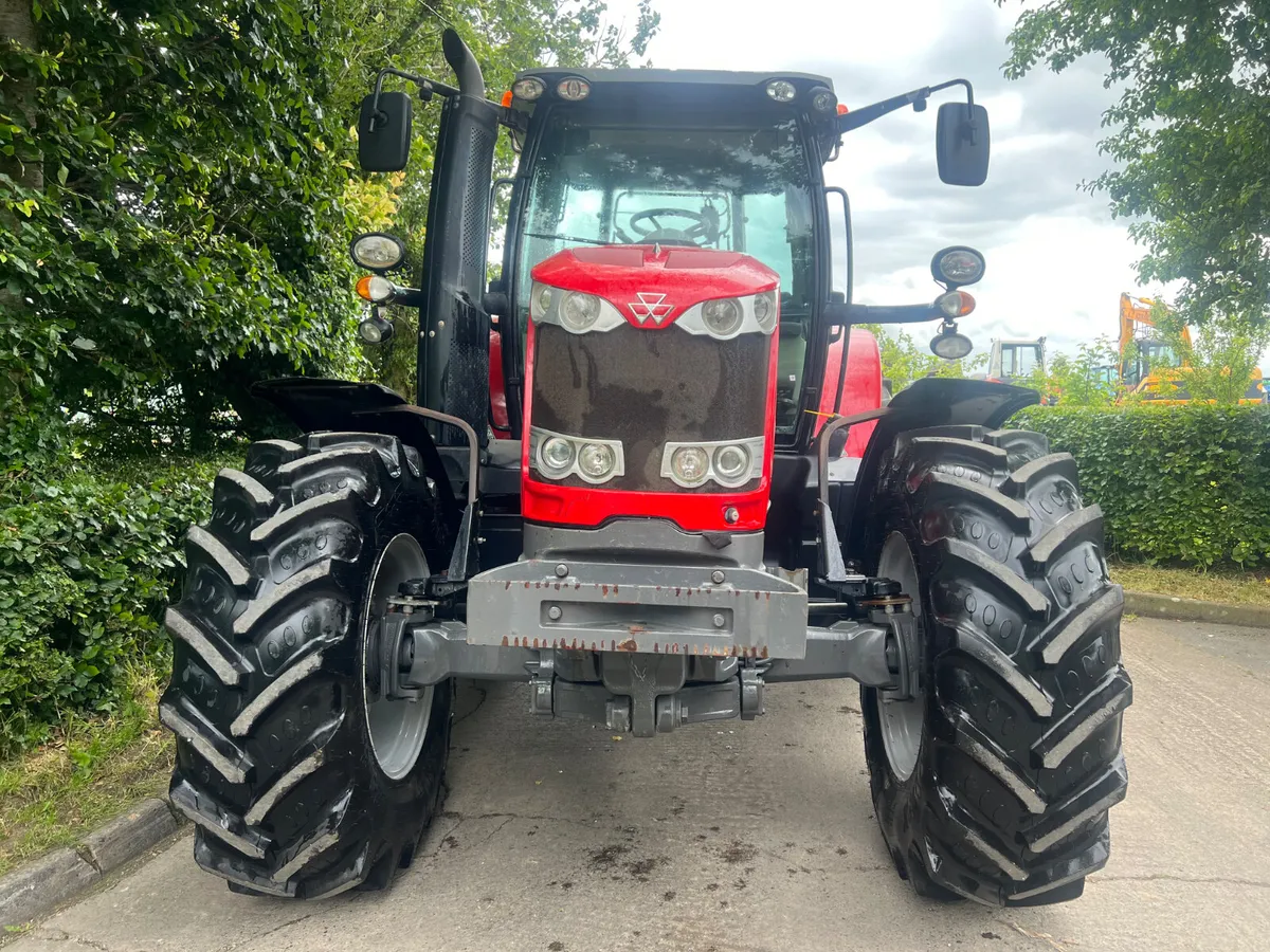 Massey Ferguson 6715S Dyna 4 - Image 4