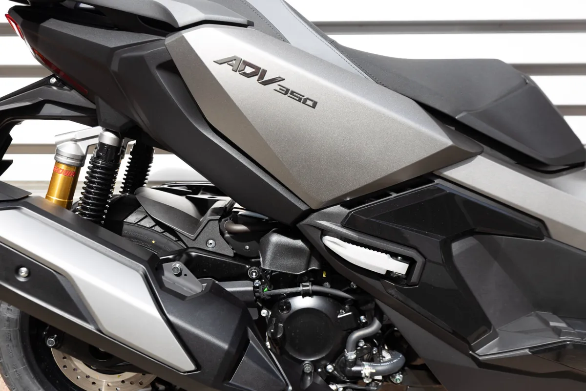 HONDA ADV 350 *Ex-Demo* 261 - Image 4