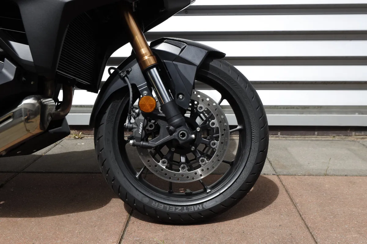 HONDA NT 1100DE *Ex-Demo* 261 - Image 4
