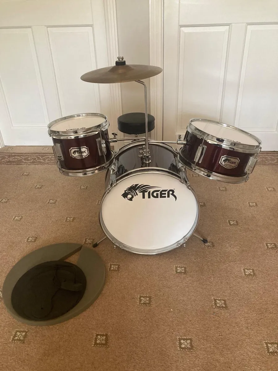 Tiger Junior Drum Kit - Image 1