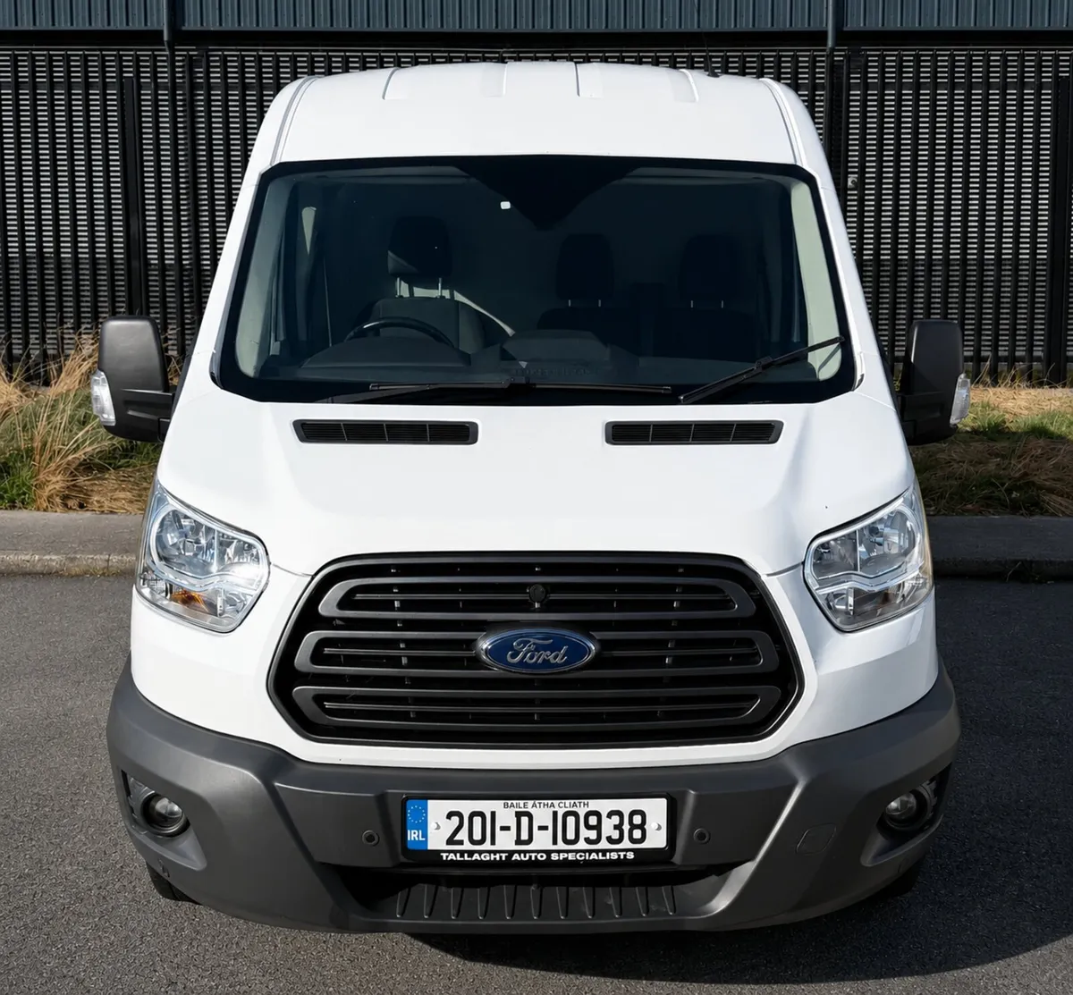 2020 TRANSIT LWB RWD TREND 82k klms - Image 2